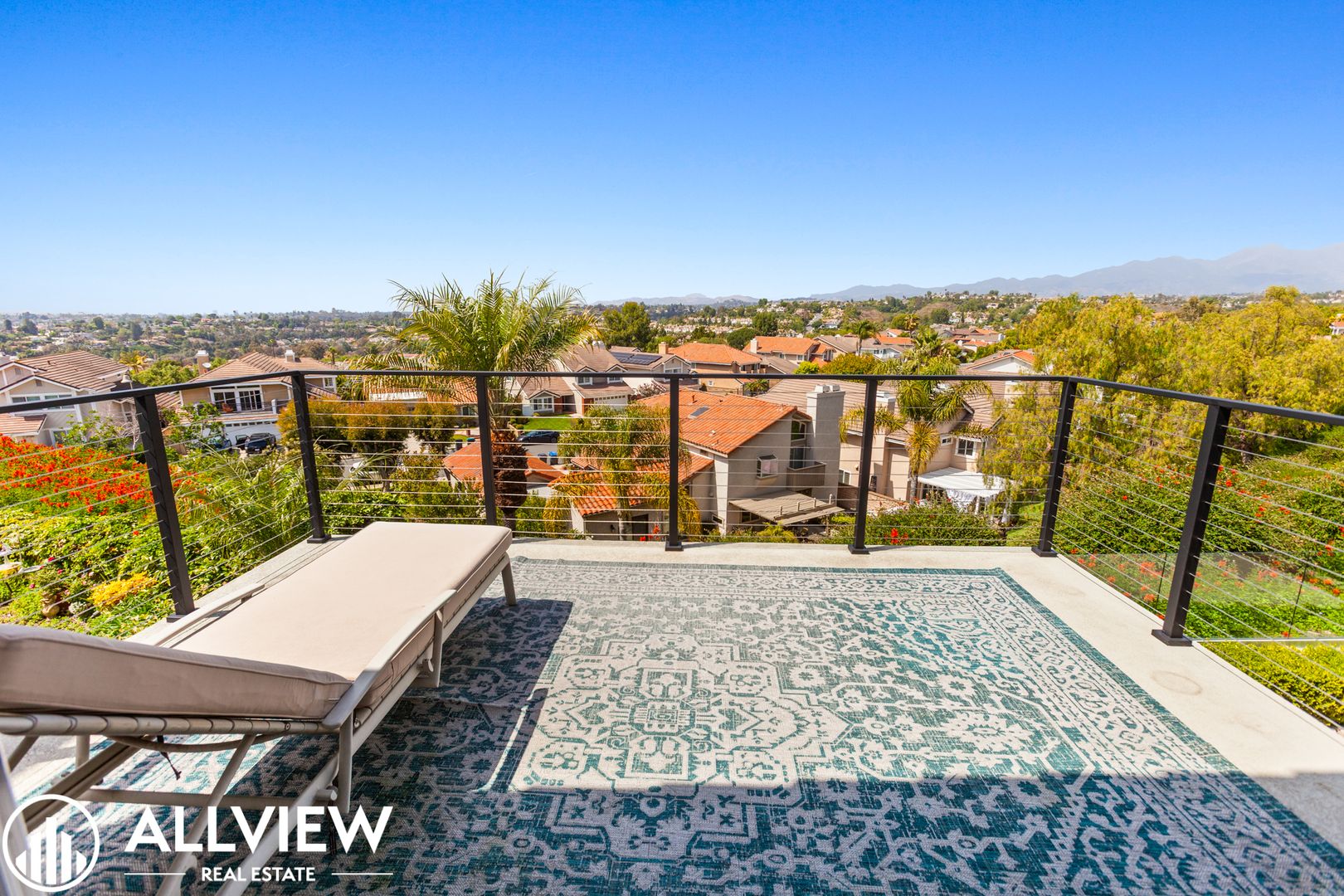 Mission Viejo House: 26341 Ganiza
