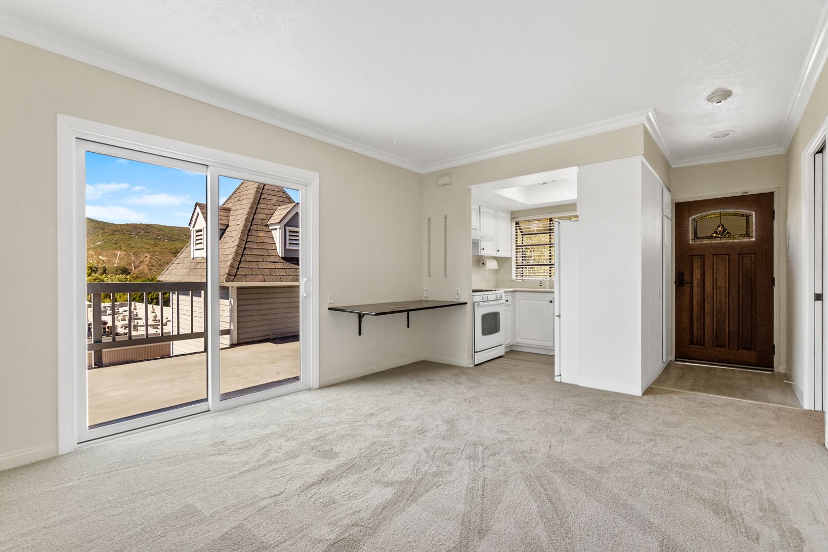 Laguna Beach Condo: 485 Mermaid Street