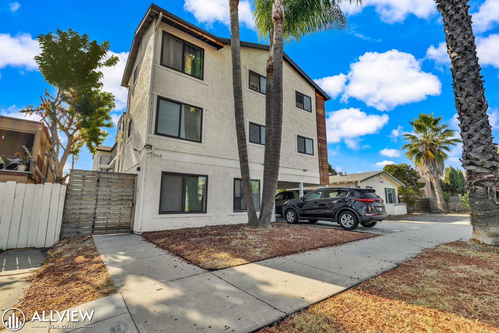 San Diego Apartment: 3864 35th Street