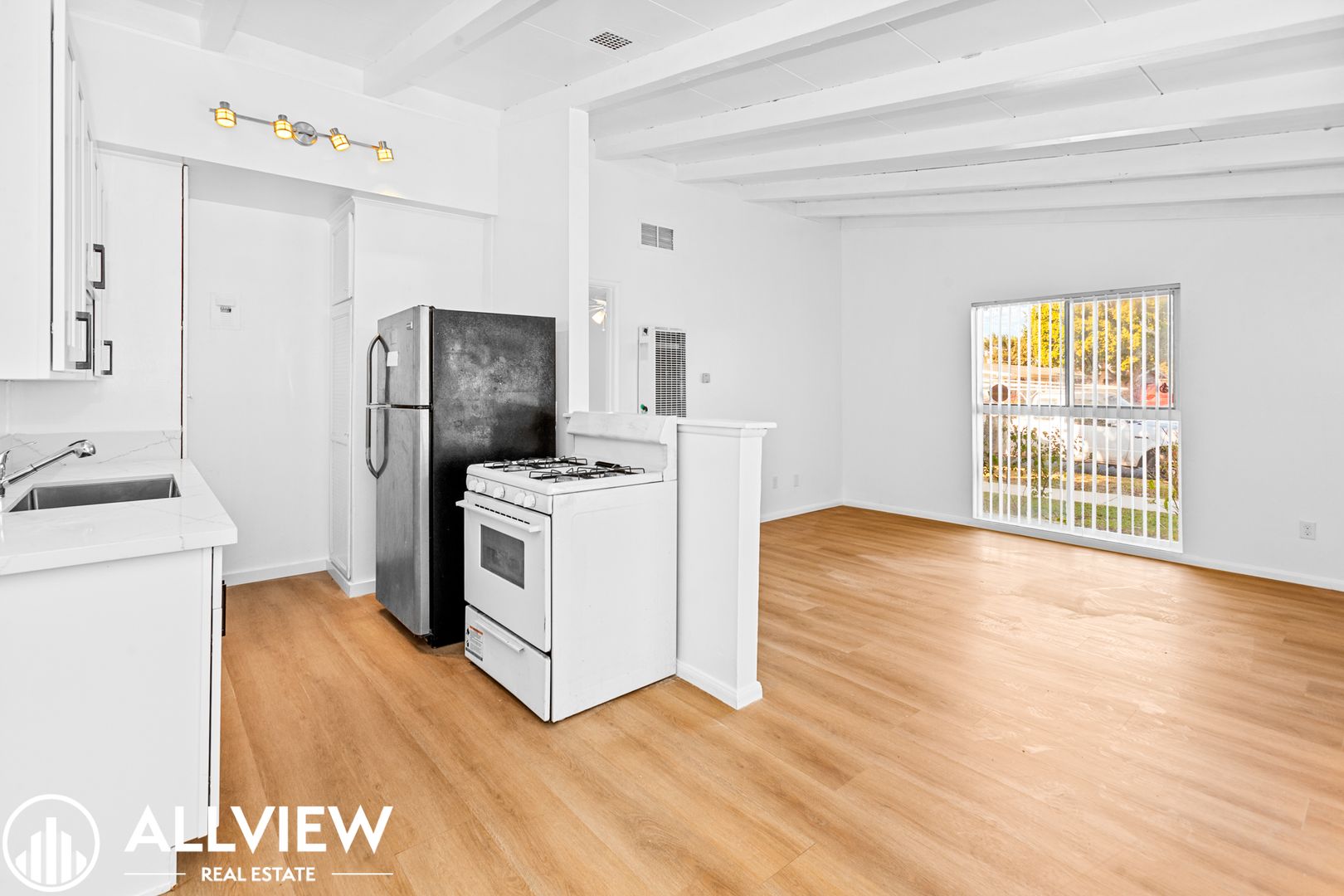 Orange Apartment: 212 West Mayfair Avenue