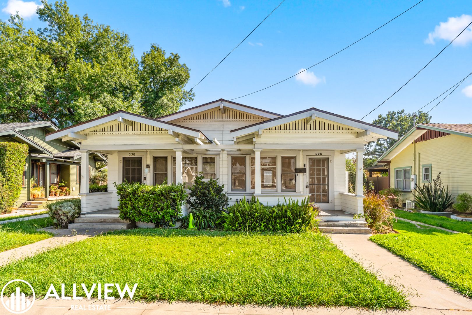 Orange Apartment: 528-530 E Van Bibber Ave