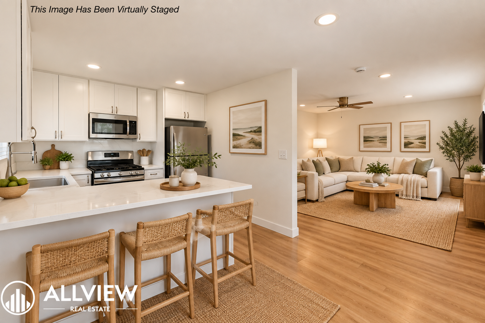 Huntington Beach Apartment: 16731 Bartlett Lane