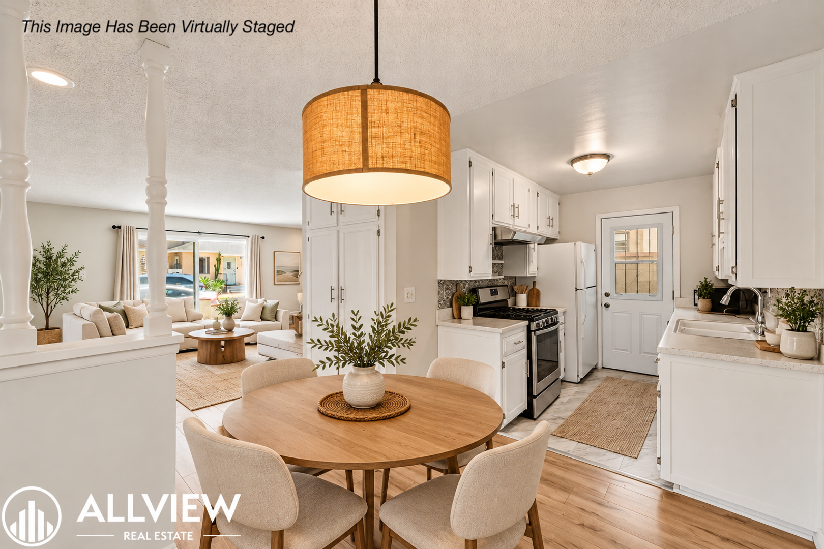 Seal Beach Apartment: 253 17th Street