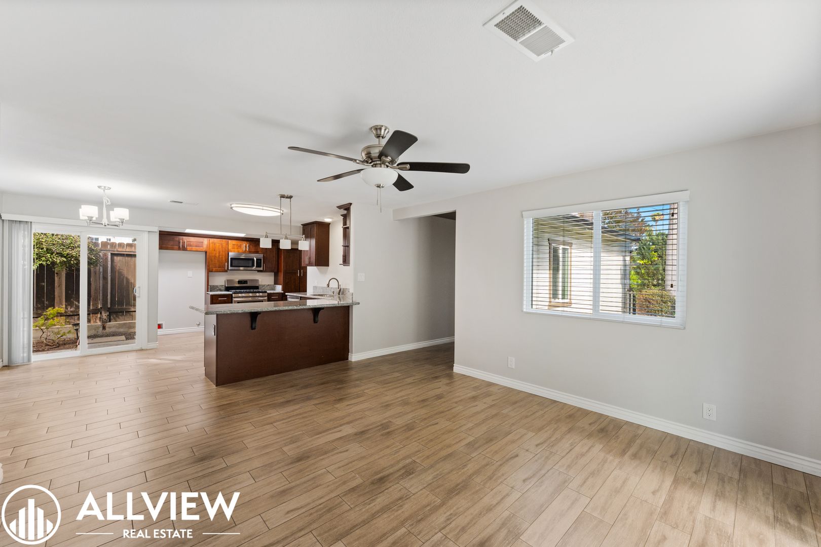 Costa Mesa Apartment: 2649 Orange Ave