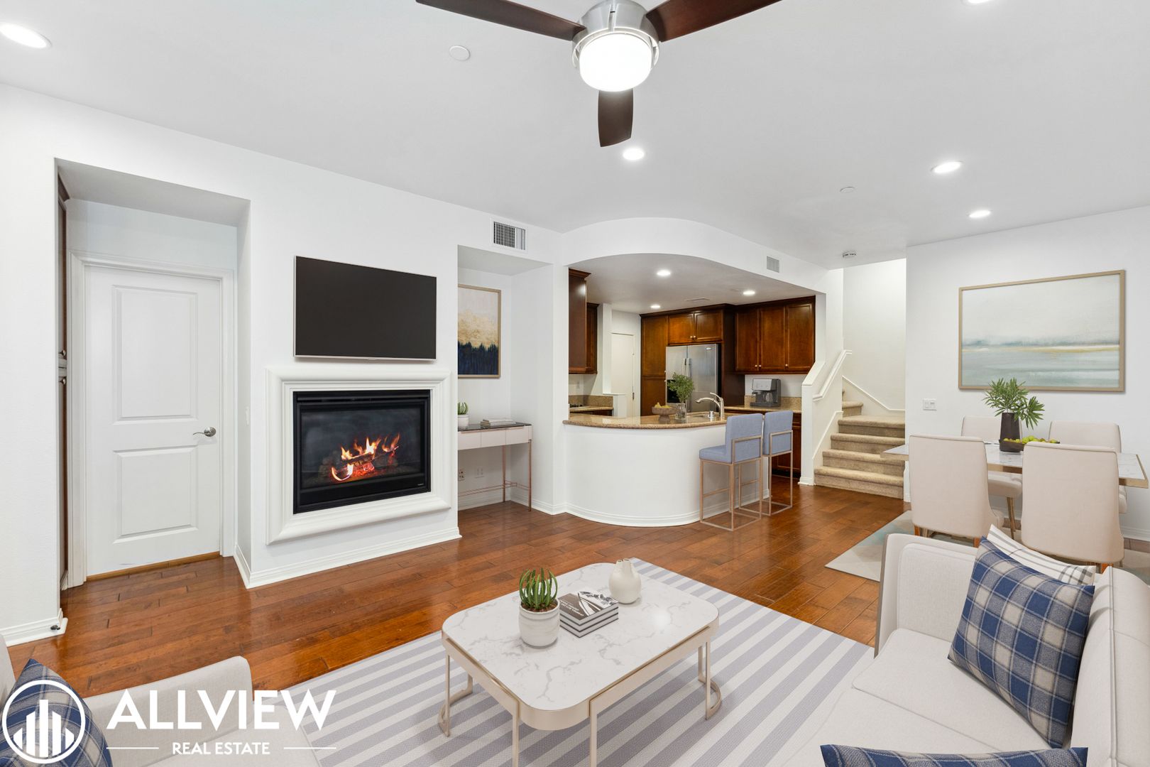 Aliso Viejo House: 37 Beacon Way