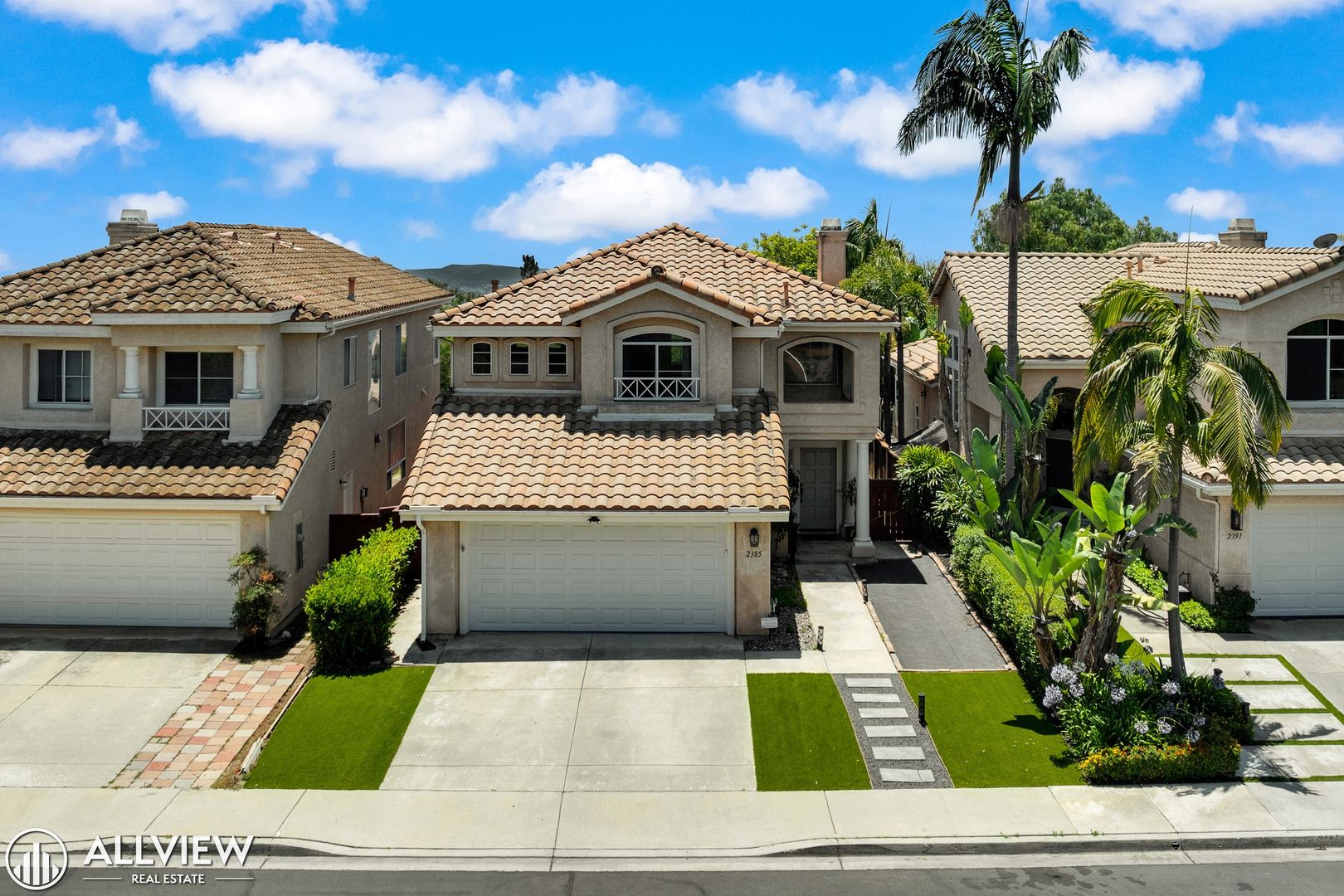 Escondido House: 2385 Country View Glen