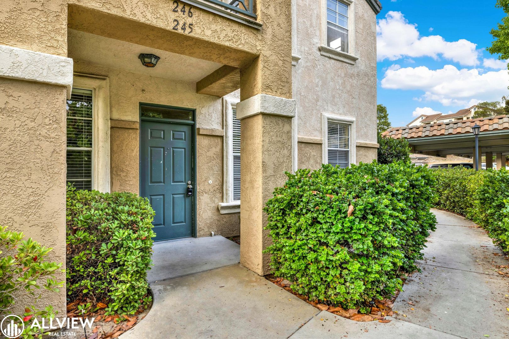 San Diego Condo: 3539 Caminito El Rincon