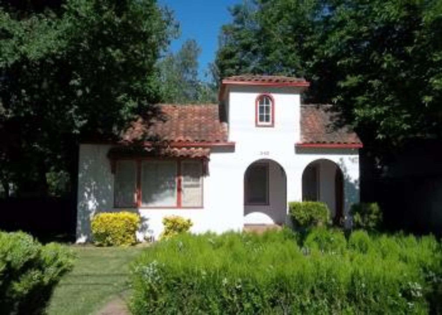 Davis House: 340 A Street