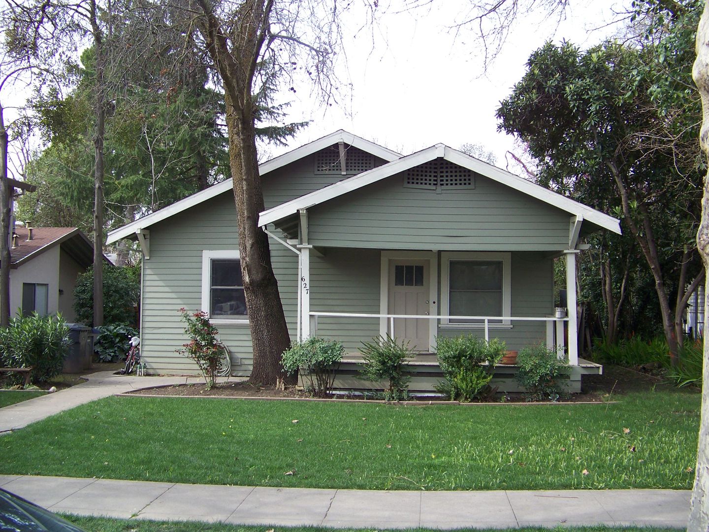 Davis House: 627 G Street