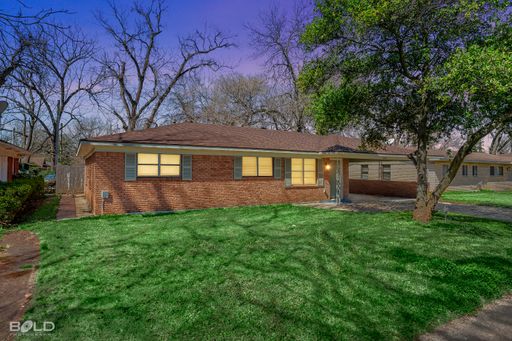 Appointment Only Showings! – photo 1