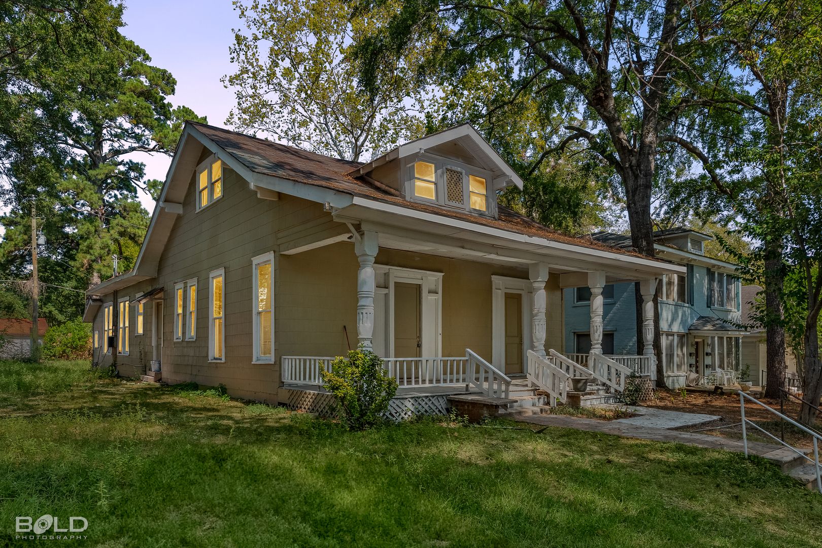 Shreveport House: 546 Dalzell Street