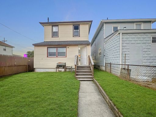 Spacious 3-Bedroom Home in Atlantic City – photo 1
