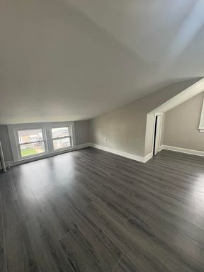 28 Beechwood PI - Unit 2 – photo 1