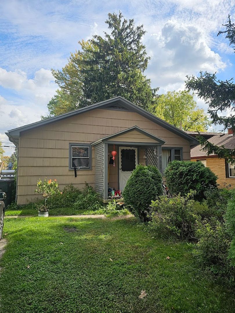 Bowling Green House: 609 Kenwood