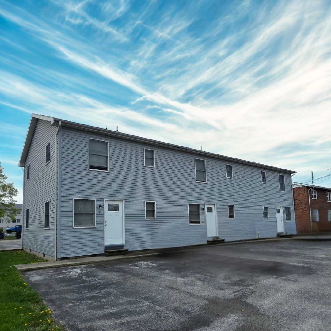 Bowling Green House: 721 Fourth Street