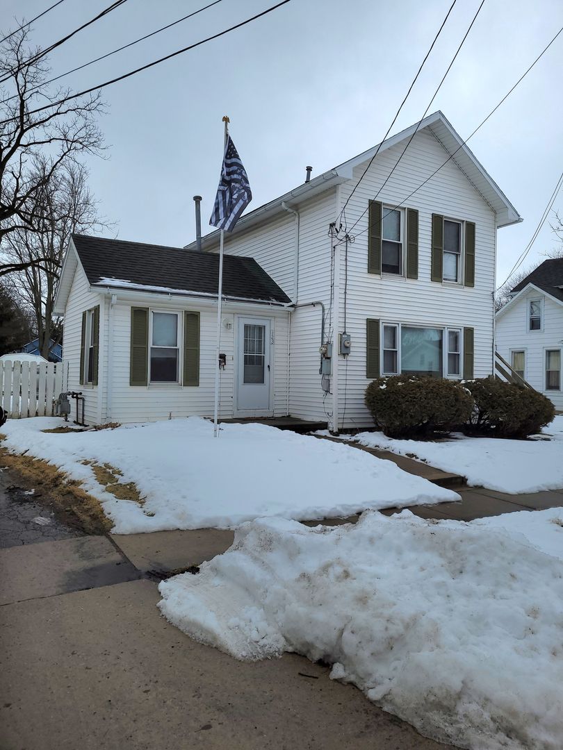 Bowling Green House: 123 W. Merry