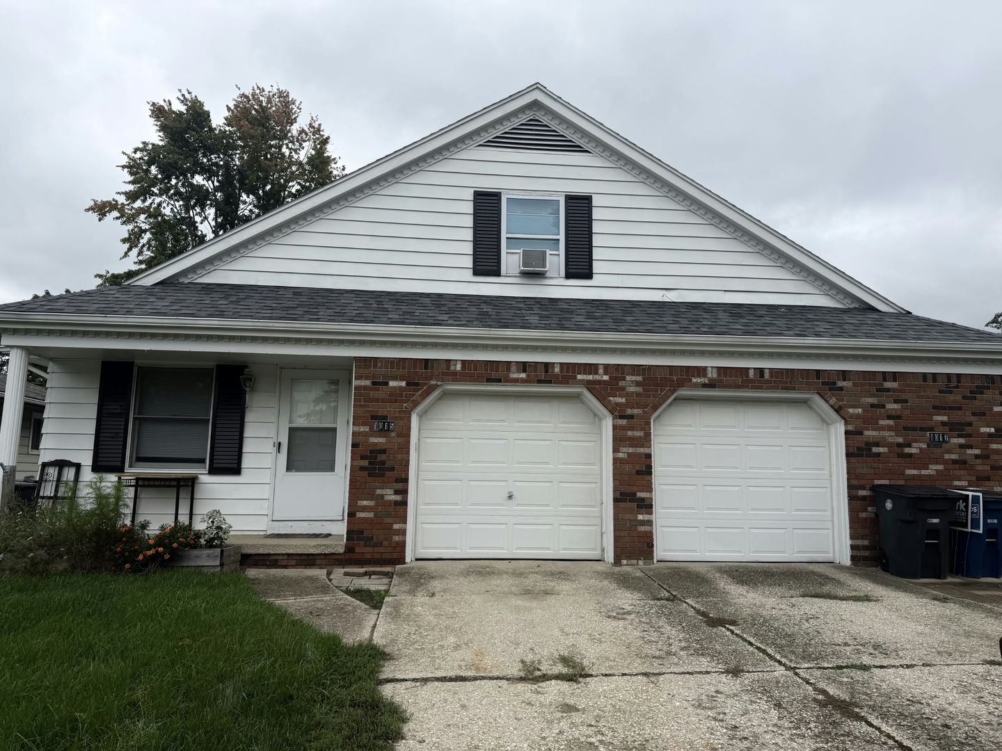 Bowling Green House: 1015 Boone Court