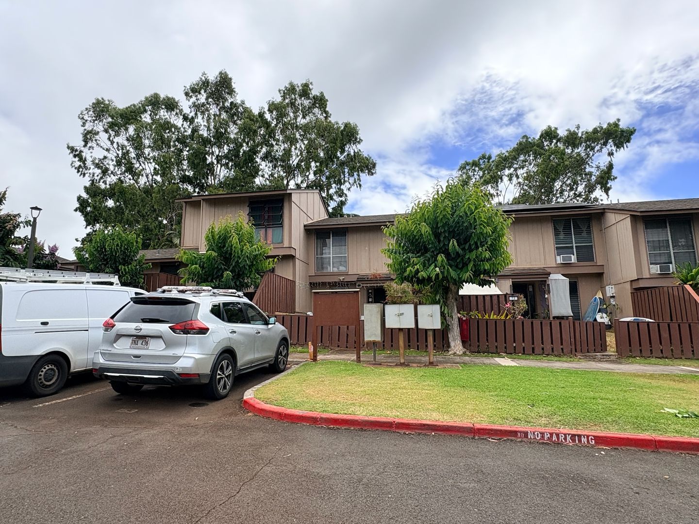 Kapolei Townhome: 92-1048 Kanehoa Loop
