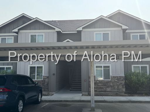 Conveniently located 2 bed 2 bath in Boise! – photo 1