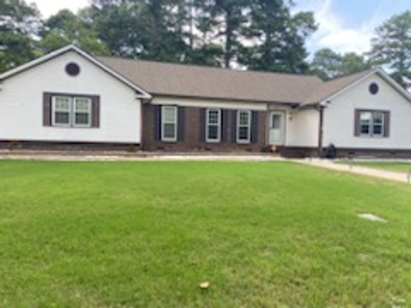 Fayetteville House: 3535 Worley St