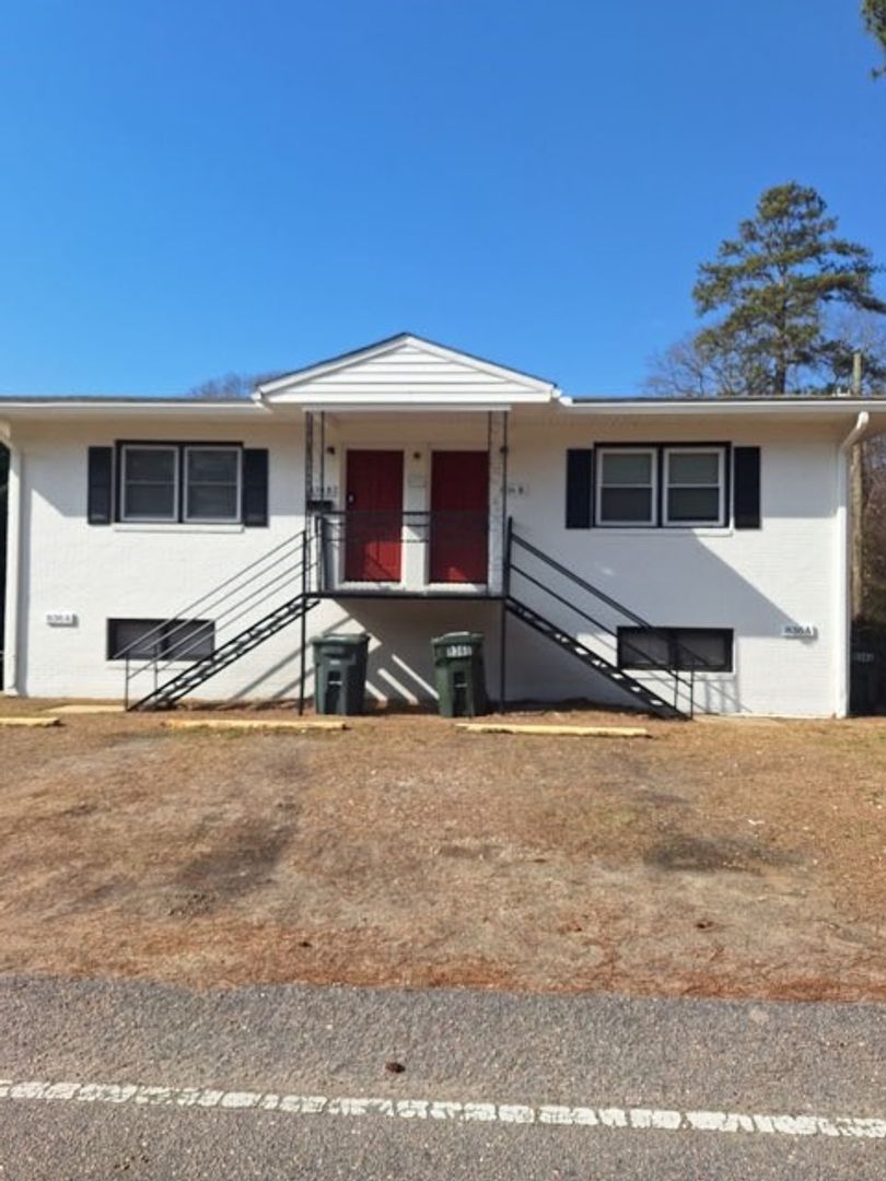 Fayetteville Apartment: 838 Ridge Road