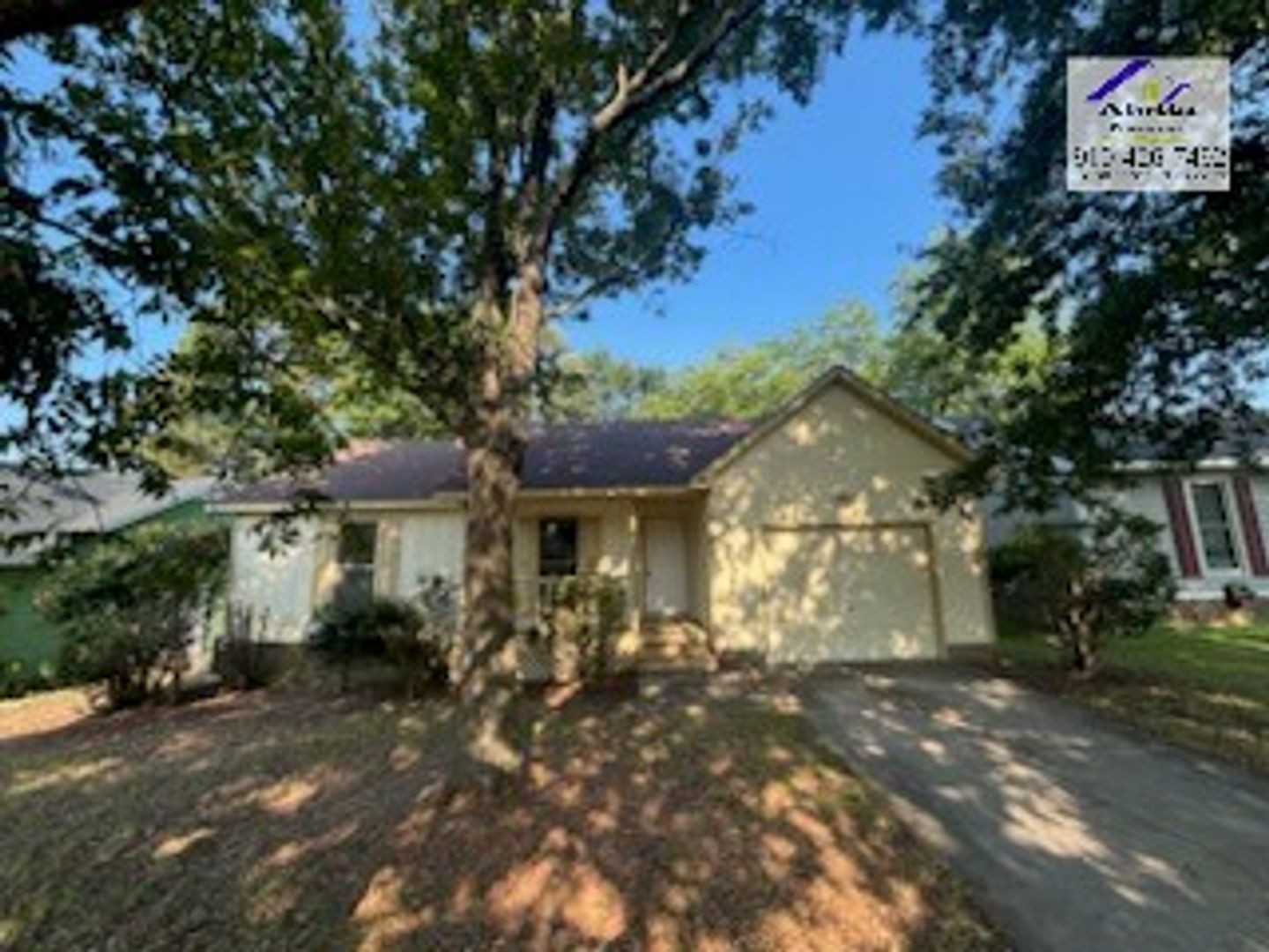 Fayetteville House: 508 Jennings Farm