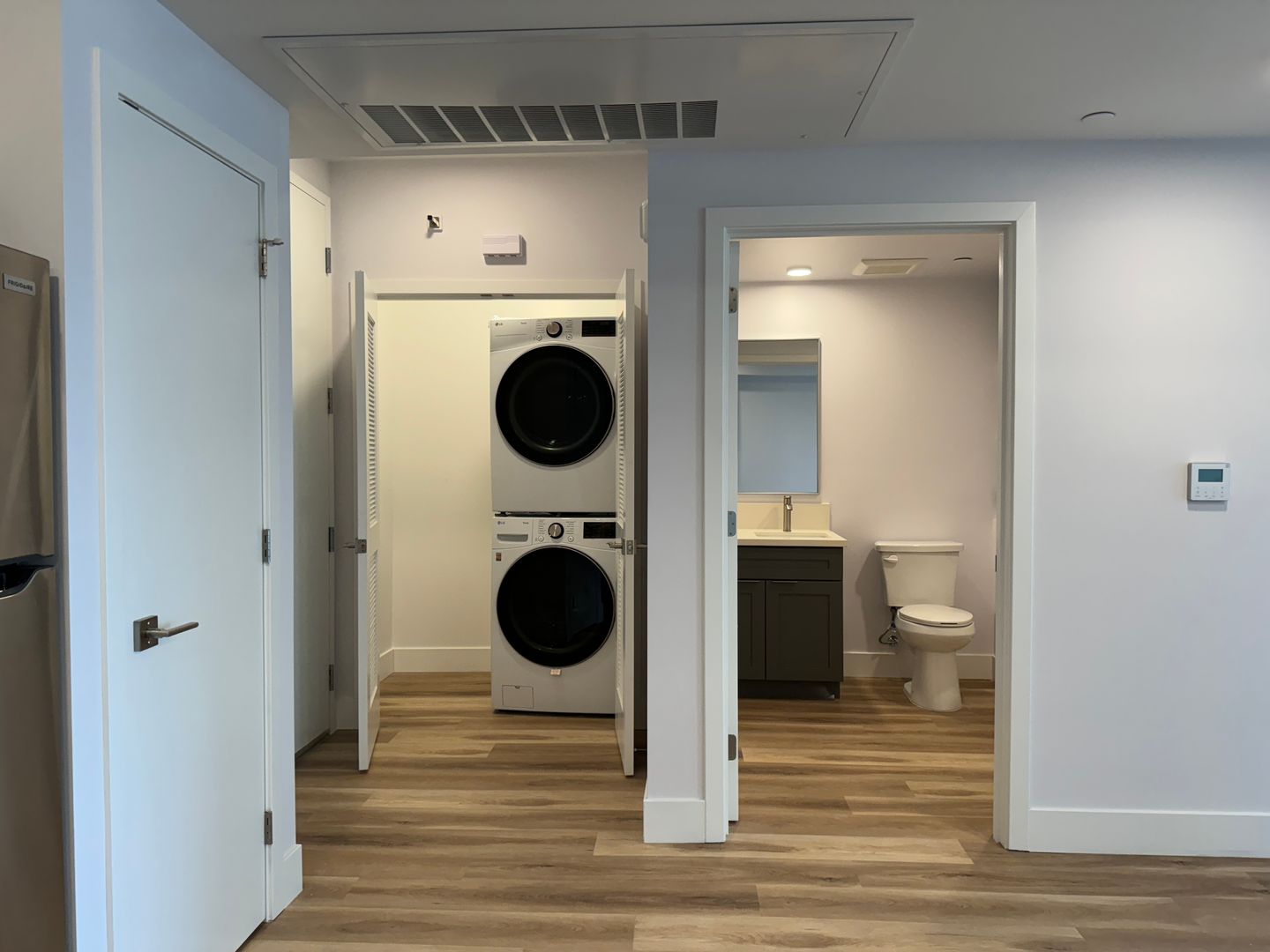 North Hollywood Apartment: 6500 Lankershim Blvd.