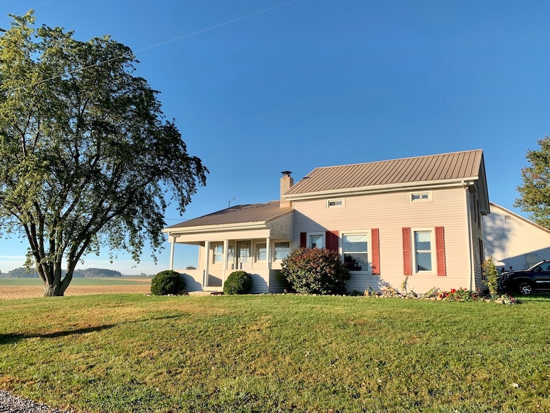 Greenwich House: 7155 Olivesburg-Fitchville Rd