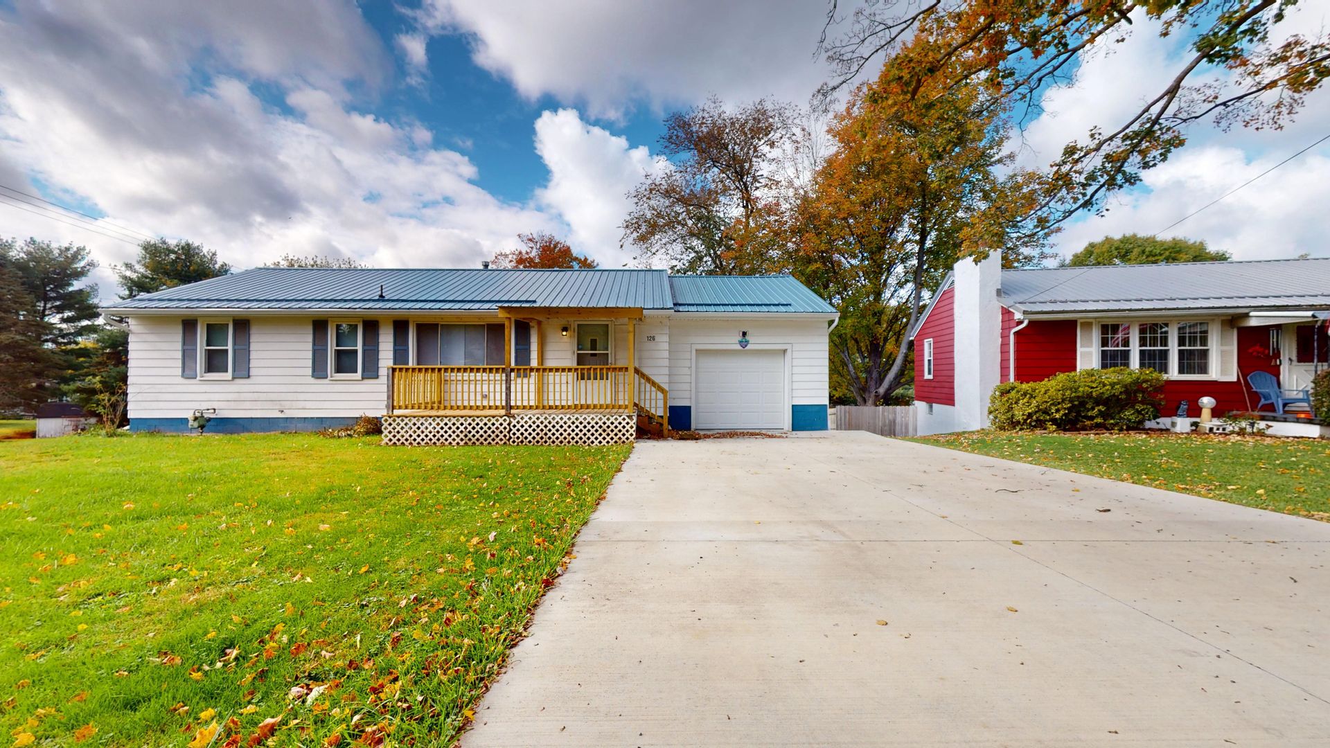 Mansfield House: 126 S Walker