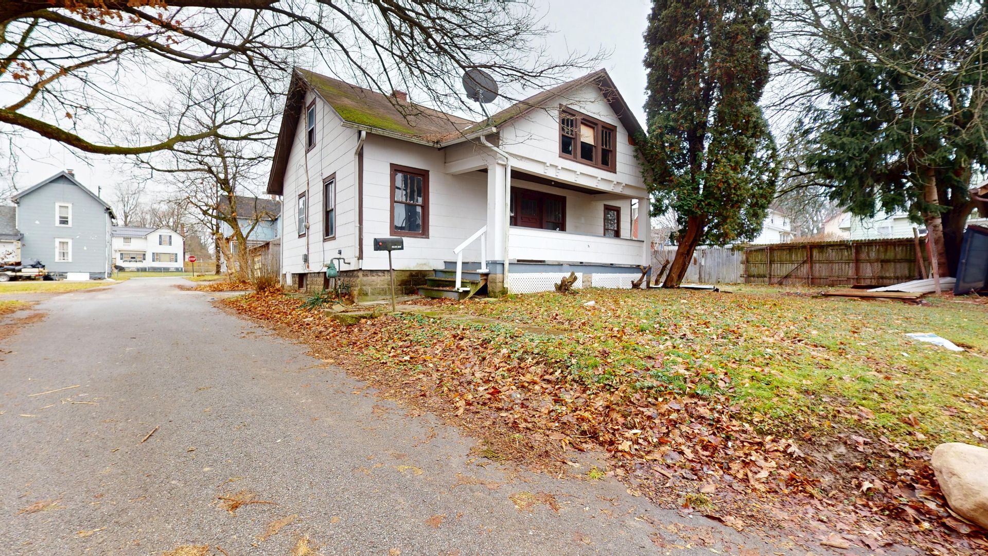 Mansfield House: 366 Fair St