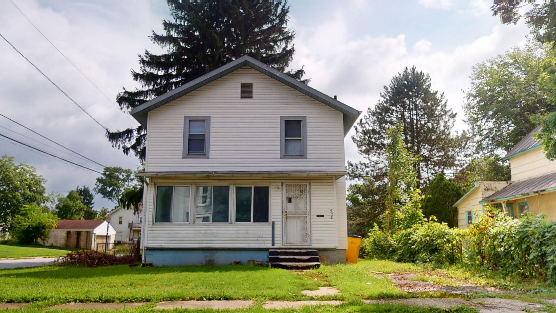 Mansfield House: 528 Johns Ave.