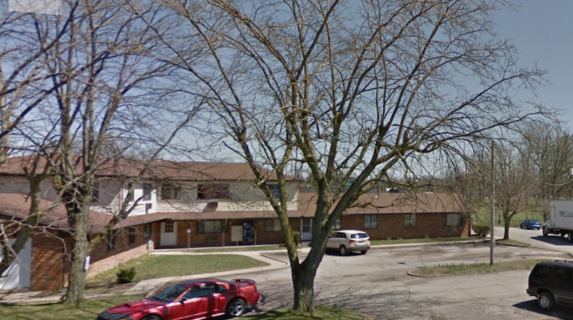 Galion Apartment: 475 N. Portland Way