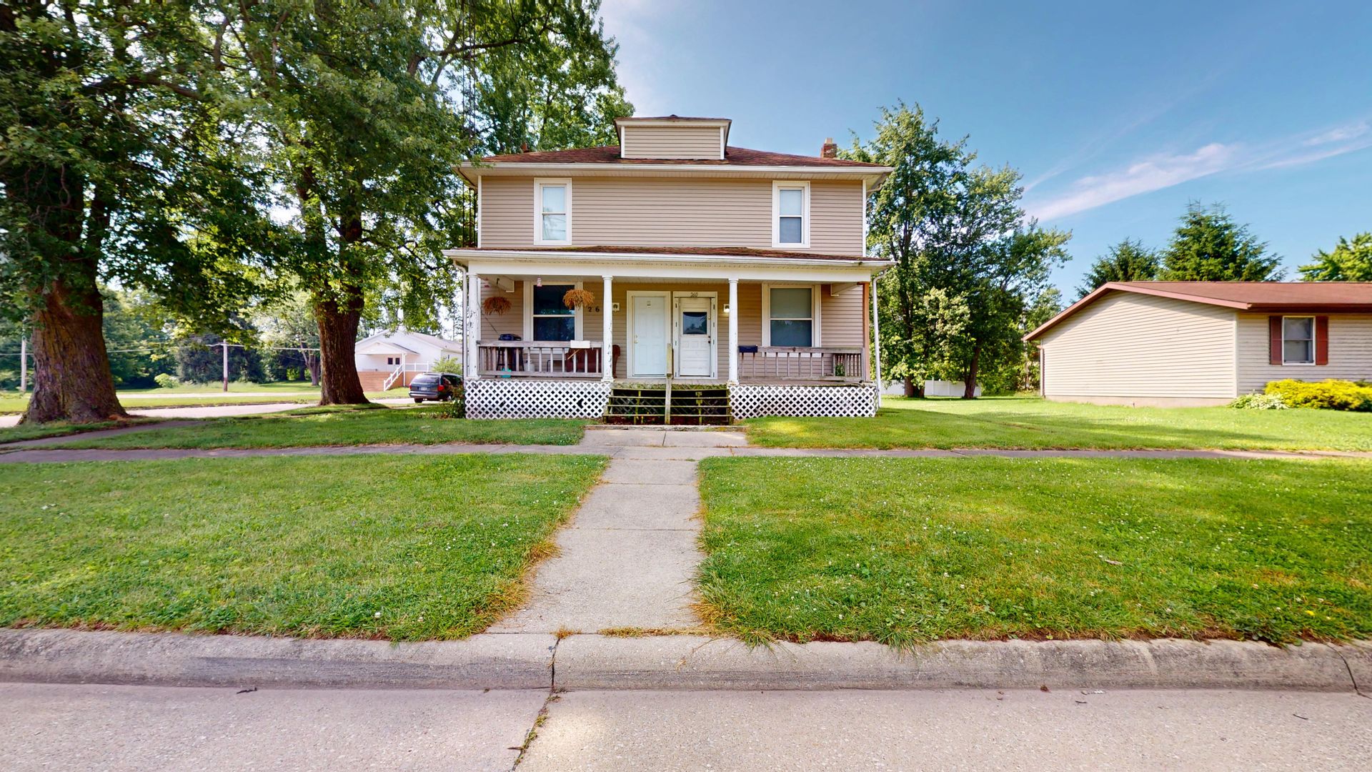 260-262 E Bucyrus St