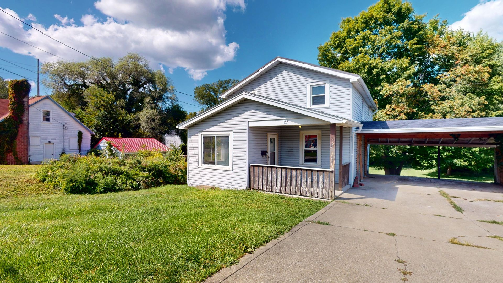 Mansfield House: 27 E Cook Rd