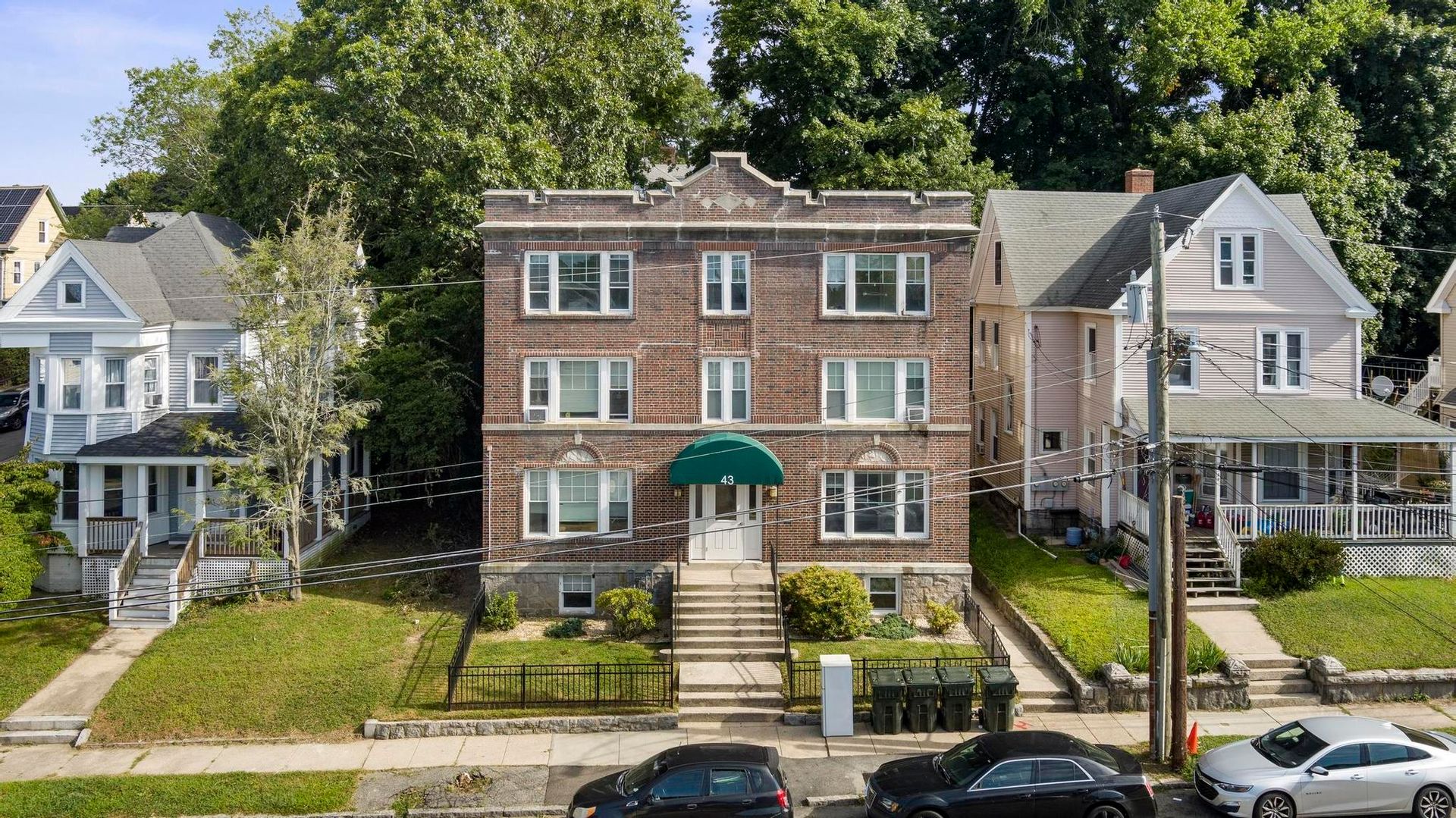 New London Apartment: 43 West St