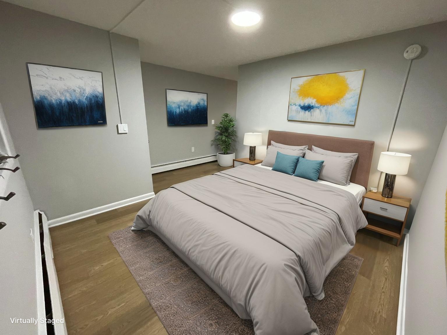 New London Apartment: 6 Redden Ave.