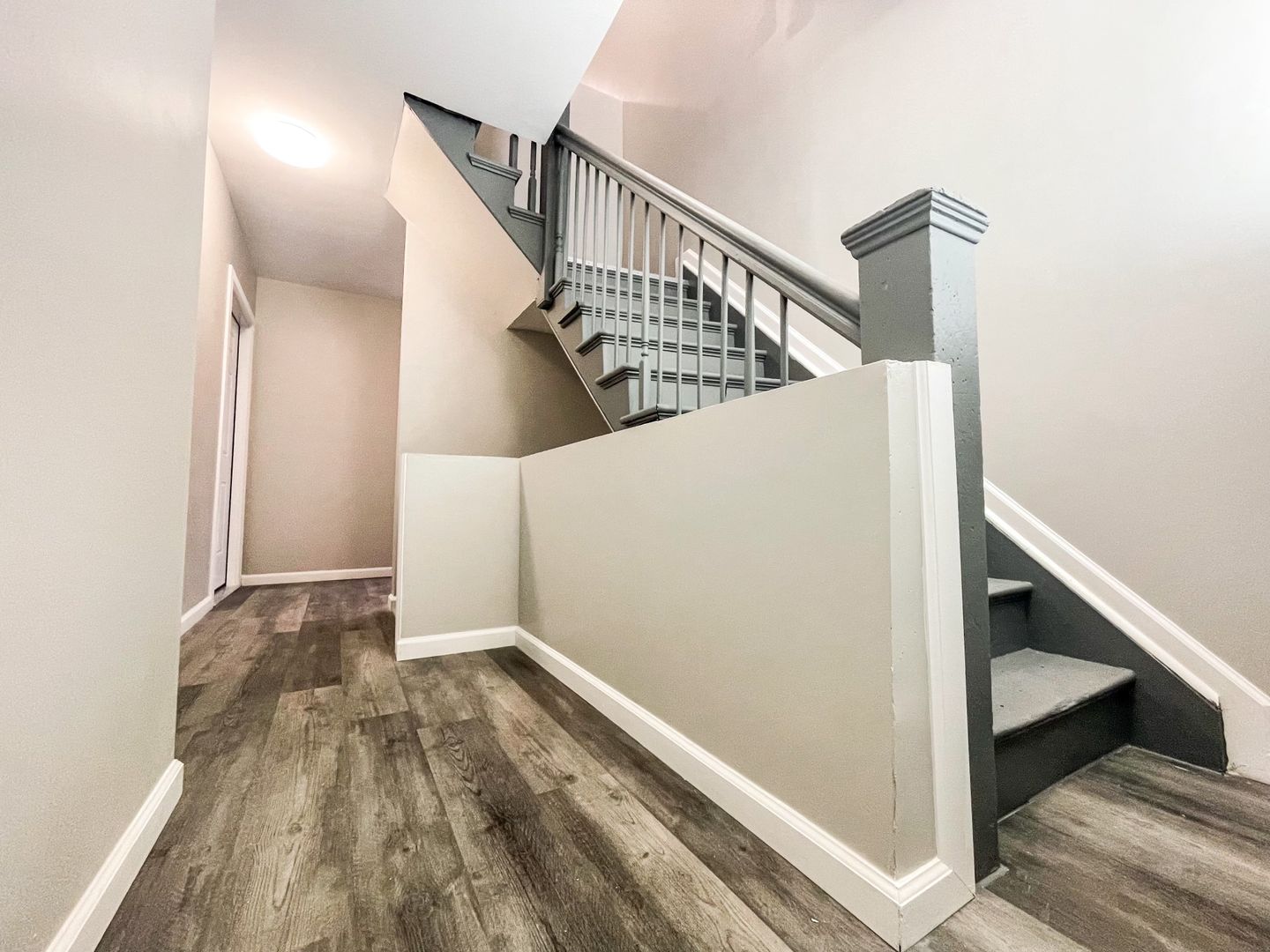 Bridgeport Apartment: 102 Albion St