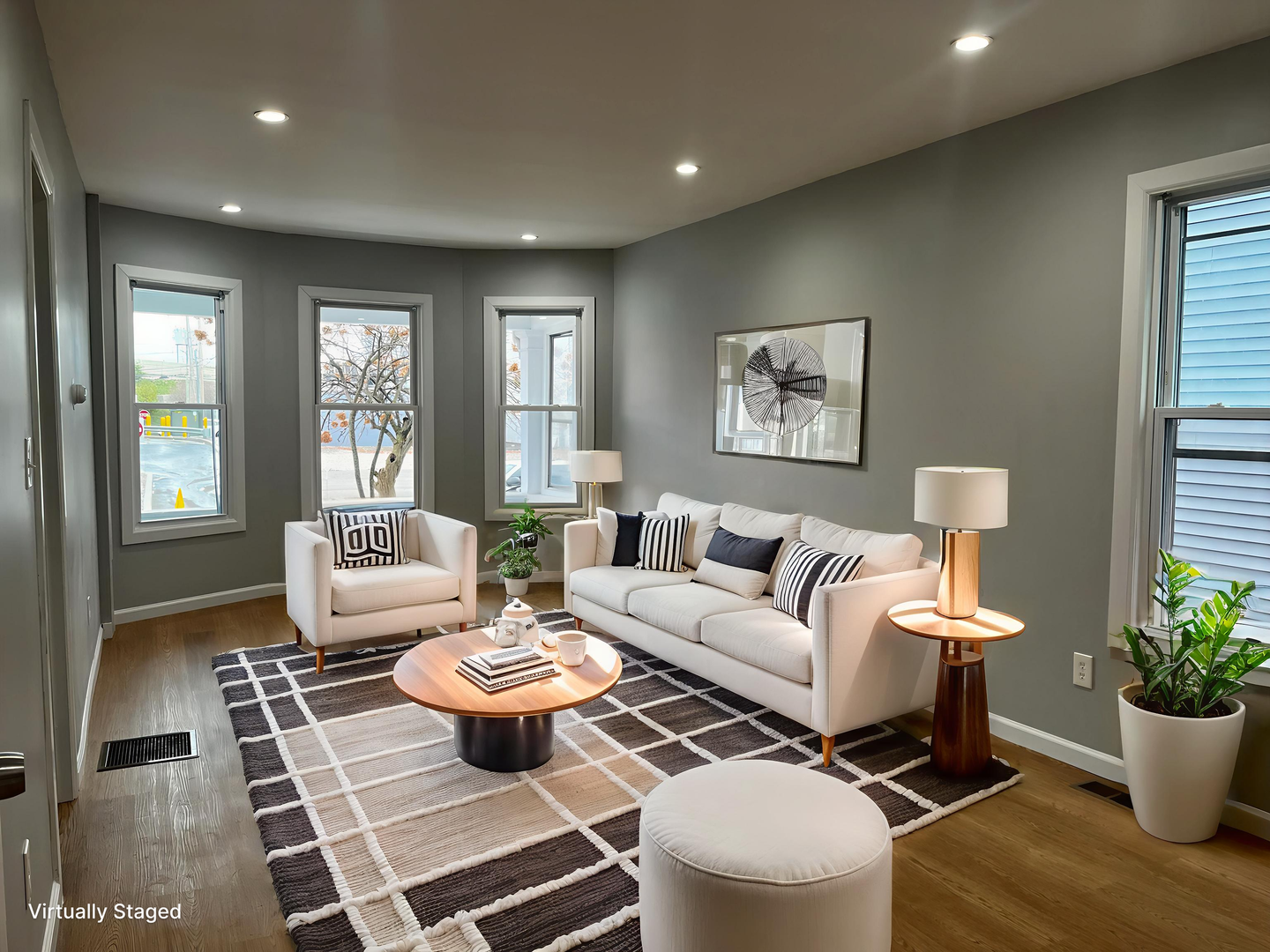 Bridgeport Apartment: 141 Andover St