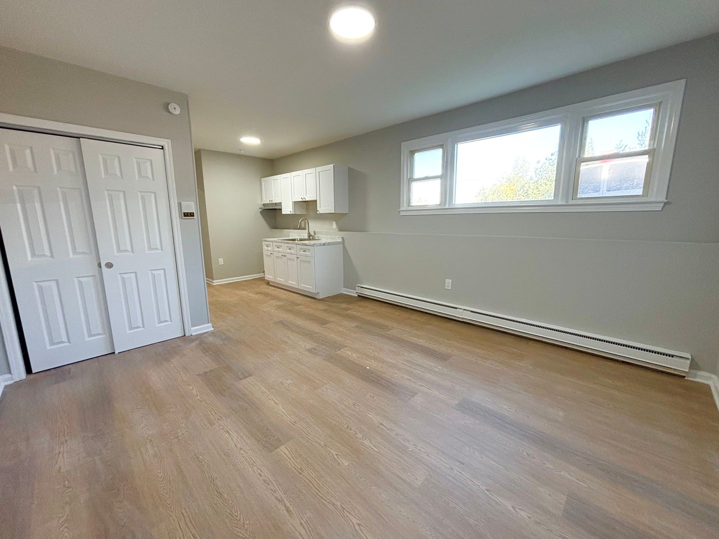 693 Washington St 6 of 12