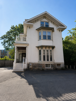 38 Babcock Street, 2 – photo 1