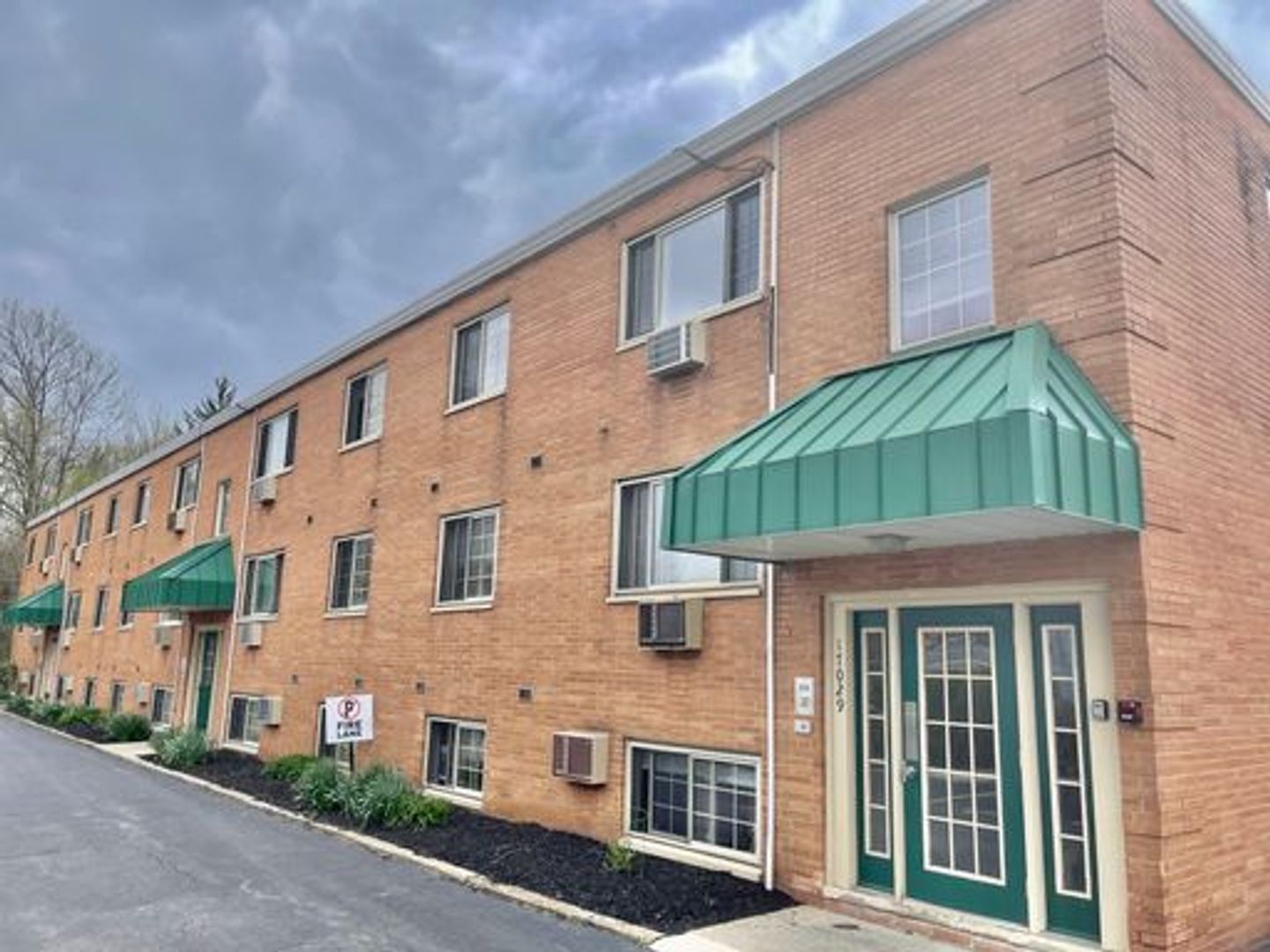 Madison House Apts