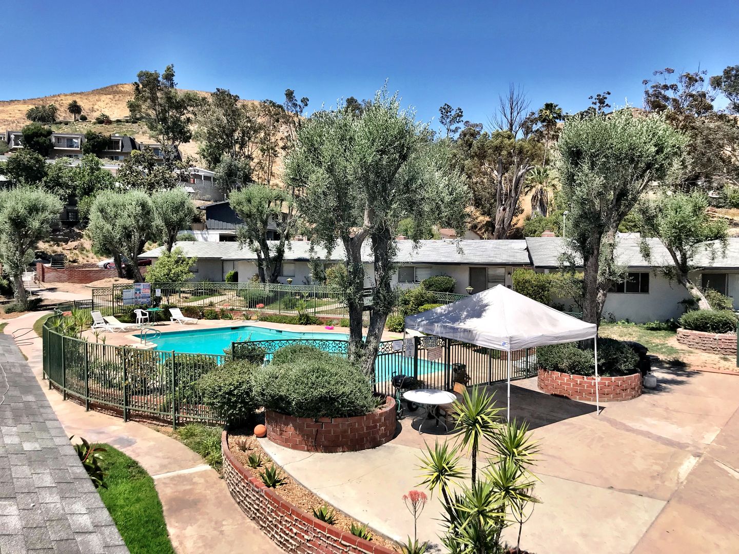 San Bernardino Apartment: 4100 Harrison Canyon Rd.