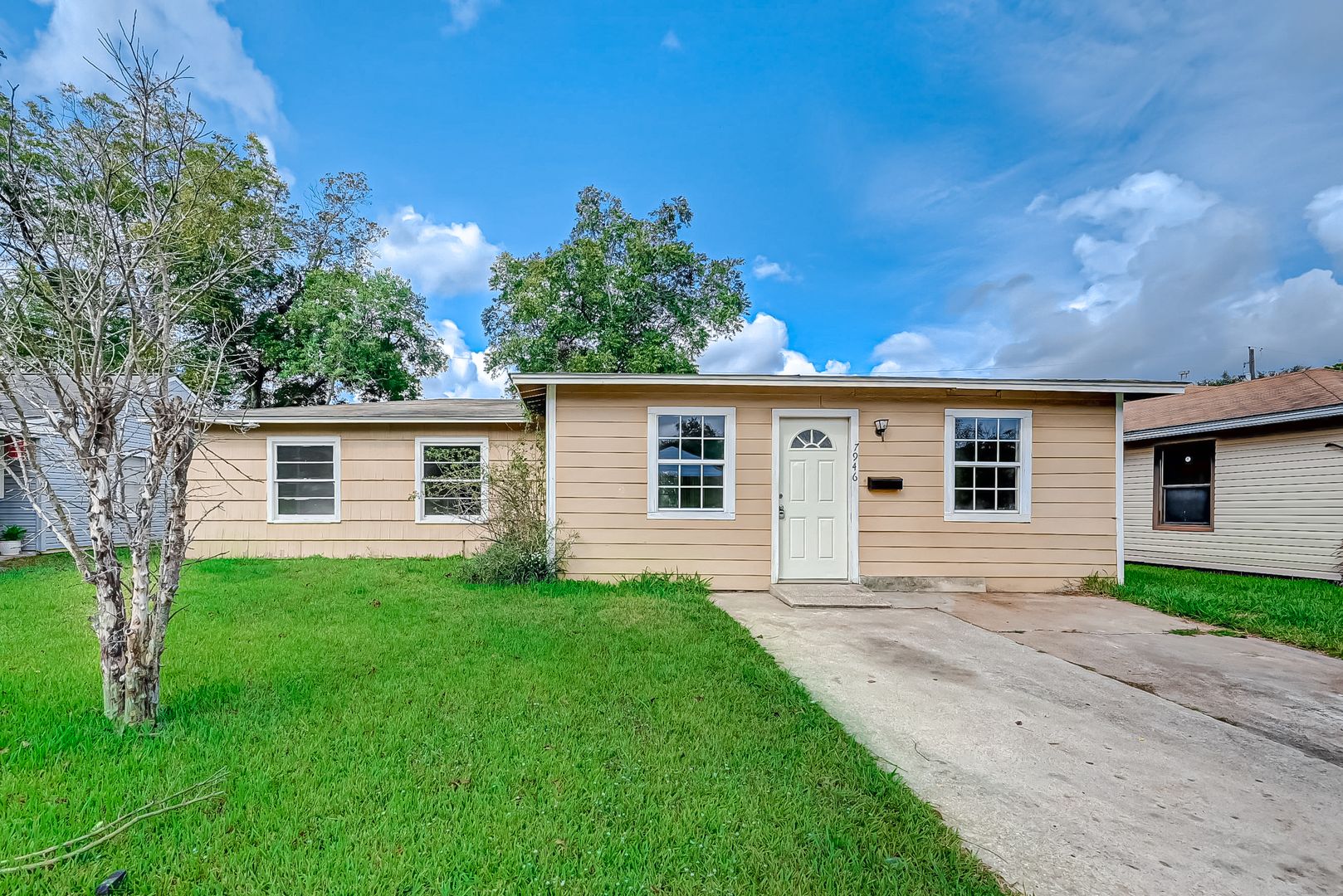 Houston House: 7946 Jutland Rd.
