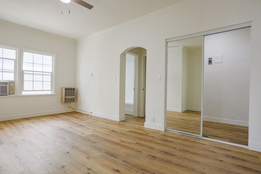 Fedora Apartments | Bright & Inviting 1-Bedroom Apartment – photo 1