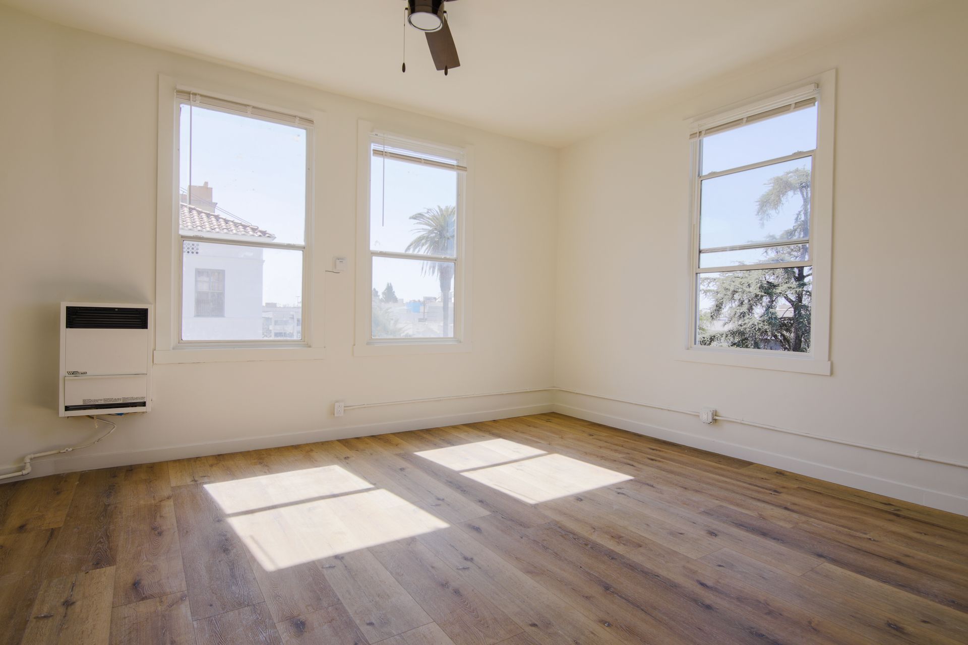 Los Angeles Apartment: 960 S. Oxford Avenue
