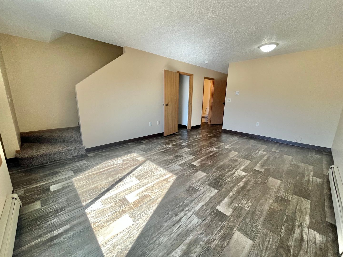 Sioux Falls Apartment: 200 N Western Ave