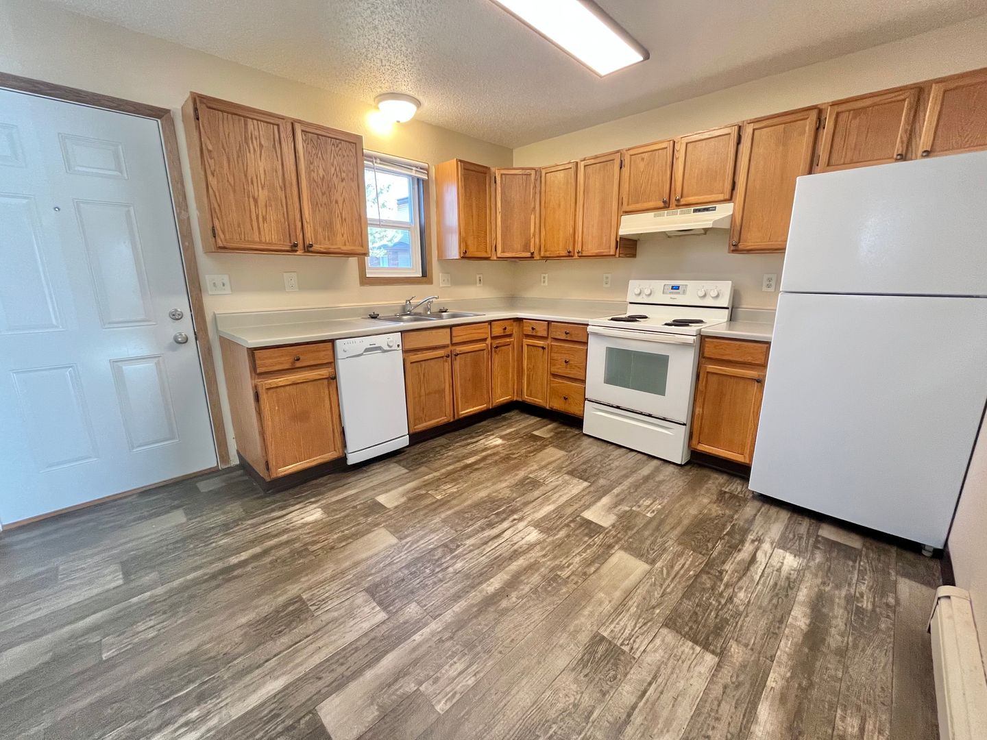 Sioux Falls Apartment: 200 N Western Ave