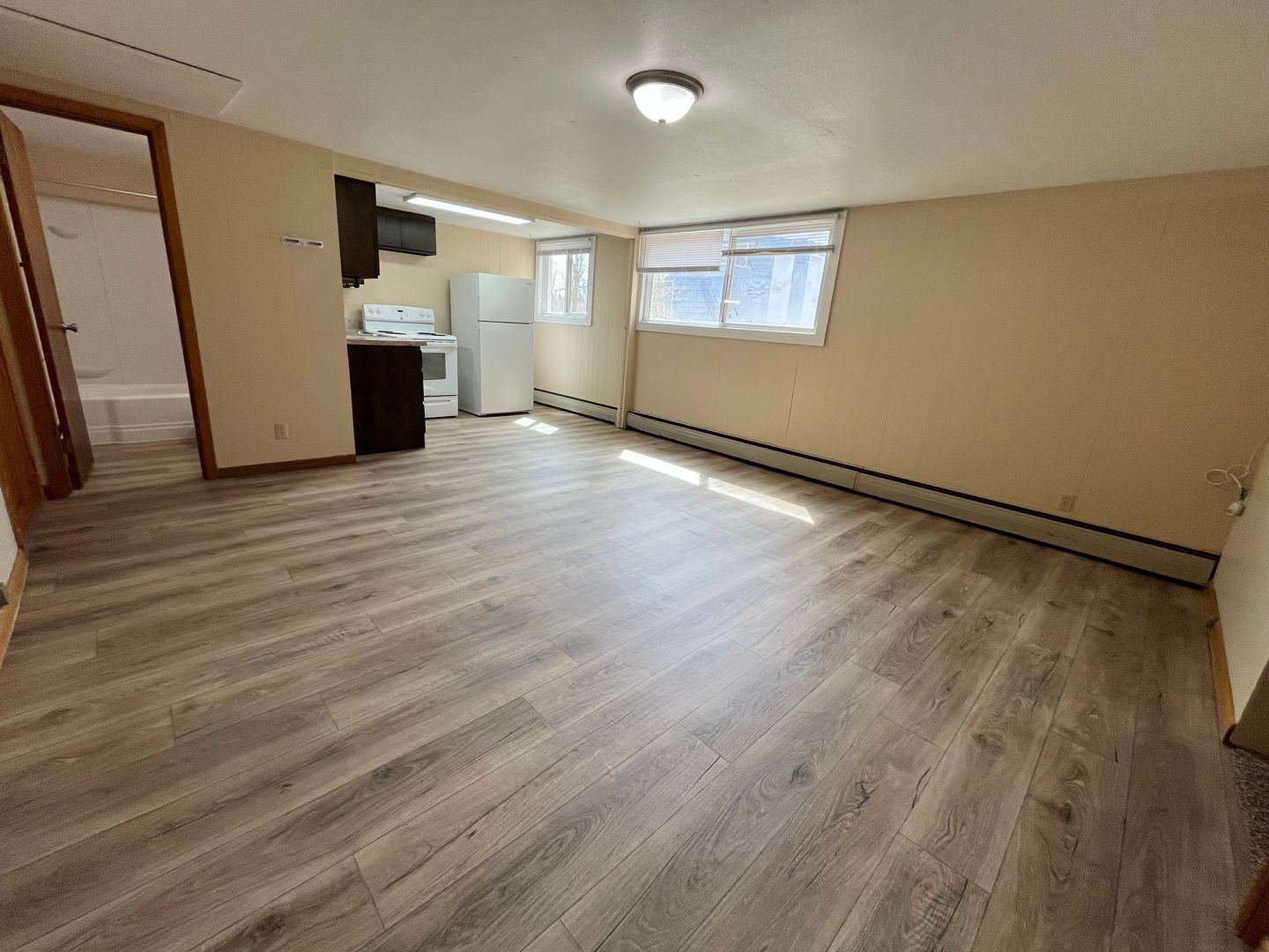 Sioux Falls Apartment: 2332 S. Duluth Ave