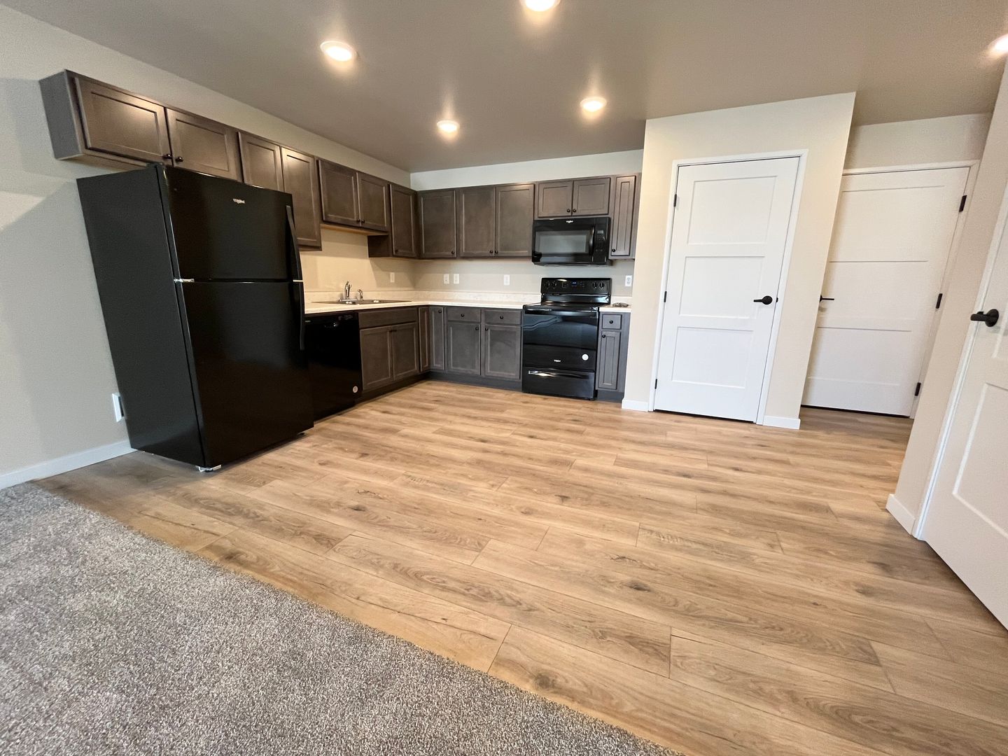 Harrisburg Apartment: 401 S. Cliff Ave