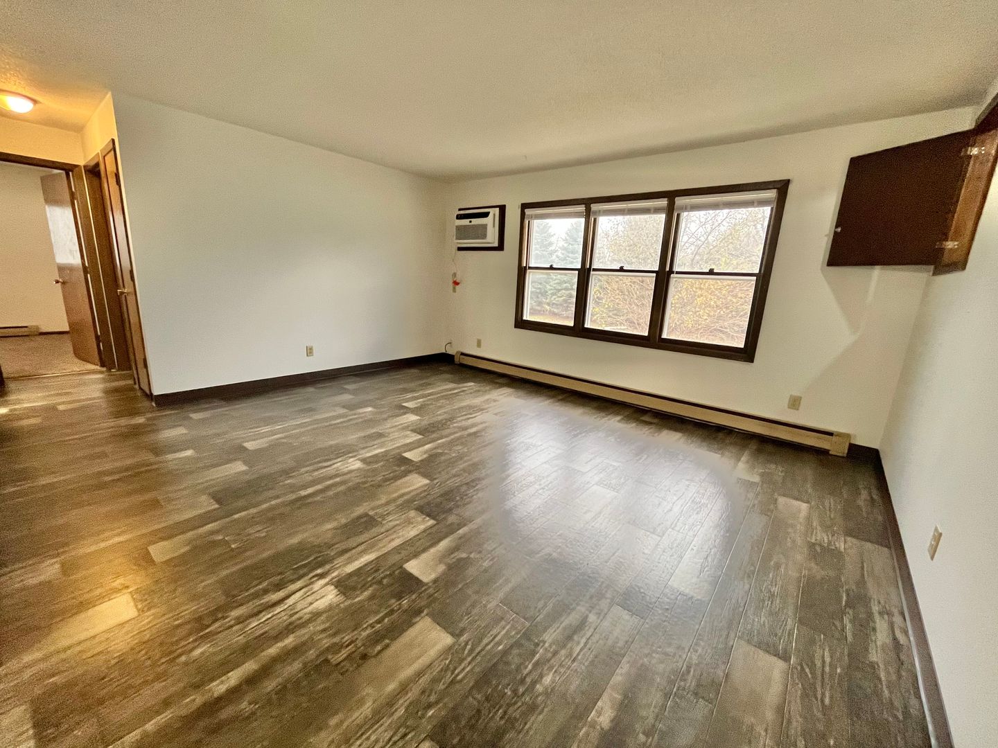 Tea Apartment: 235 W First St